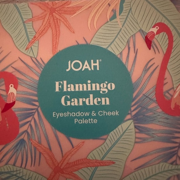 JOAH Flamingo Garden Eyeshadow and Cheek Palette - Picture 6 of 6